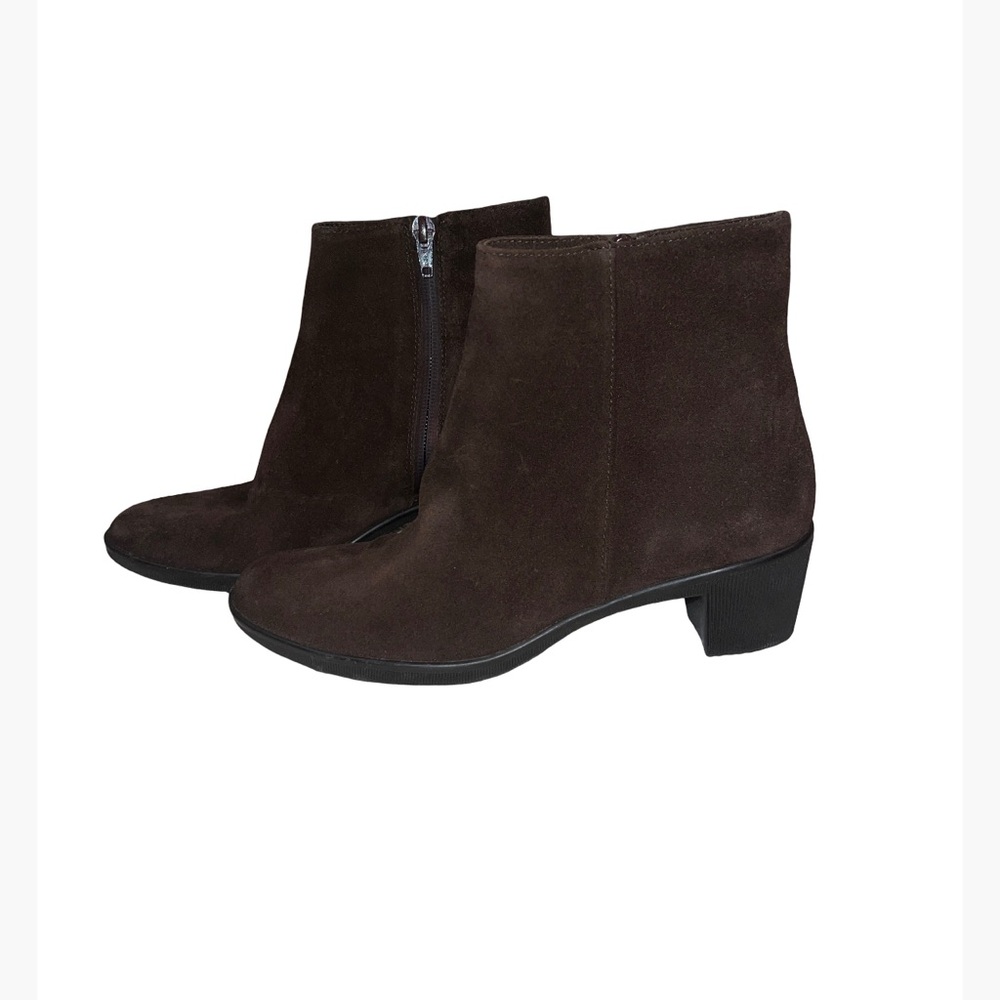 Leather Meucci made in Italy dark brown suede boots size 8 chocolate brown